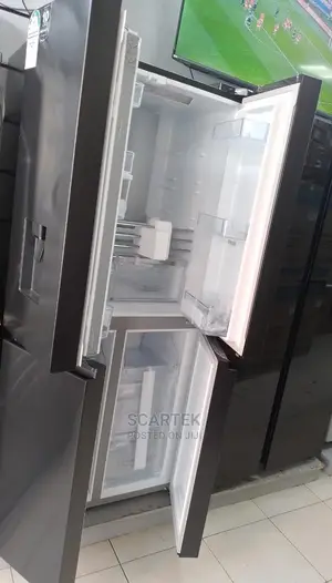 Hisense 454L Difrost 4 Door With Water Dispenser Fridge
