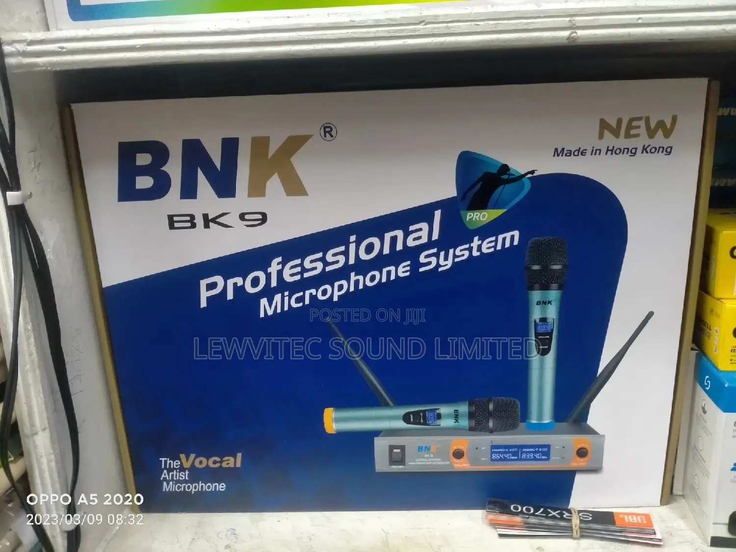 Bnk Bk 9 Professional Wireless Microphone