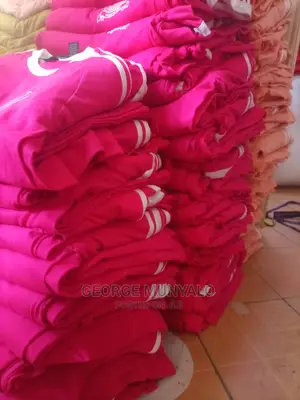 Cistomizes School T-Shirts