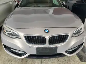 BMW 220i 2016 Gold