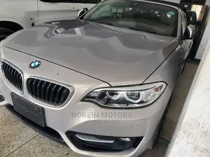 BMW 220i 2016 Gold
