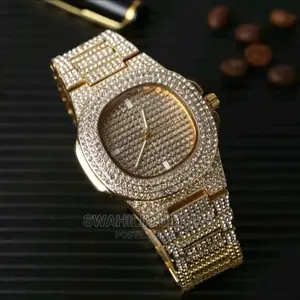 Luxury Ice Out Diamond Watch_gold