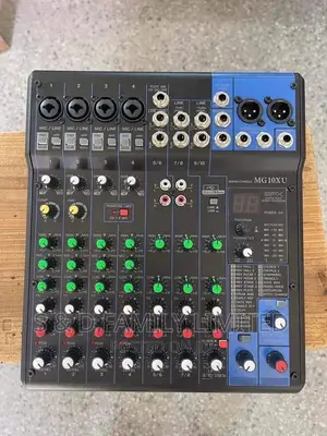 Yamaha MG10XU Mixer