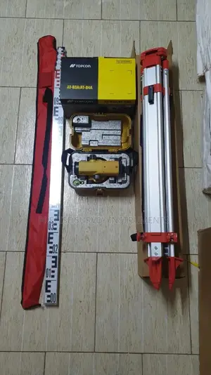 Topcon Dumpy Level Machine Set