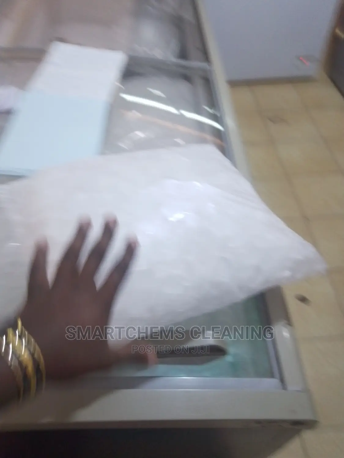 Ice Cubes Delivery