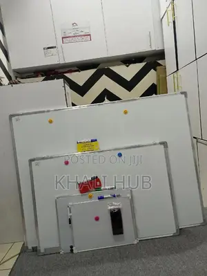 White Board√ White Board White Board'