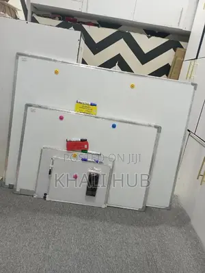 Whiteboard: Whiteboard√√ Whiteboard