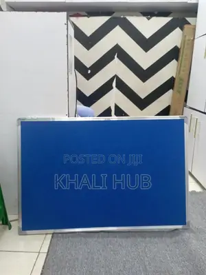 Bullet Board* Pinboard* Noticeboard N Noticeboard.