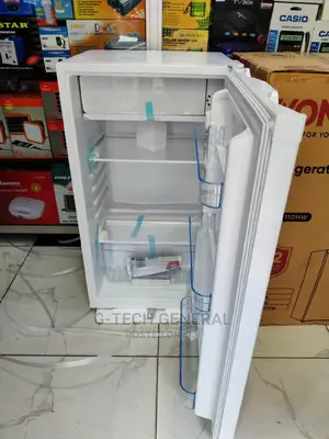 Von Varm-11dhw Mini Fridge 90l - White