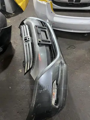 Honda Insight Front Bumper
