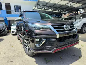 Toyota Fortuner 2016 Brown