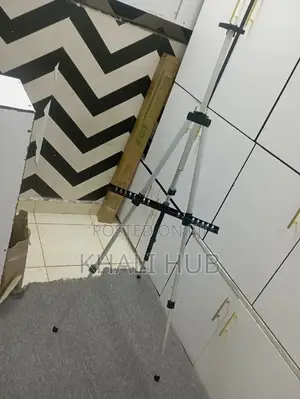 *Tripod Stand*
