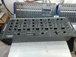 Numark CM200 Dj Mixer