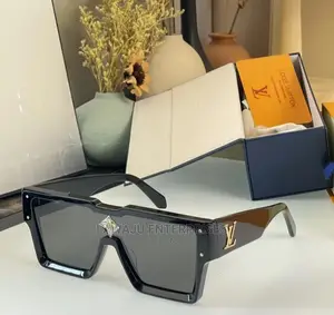 Luxurious Sunglasses