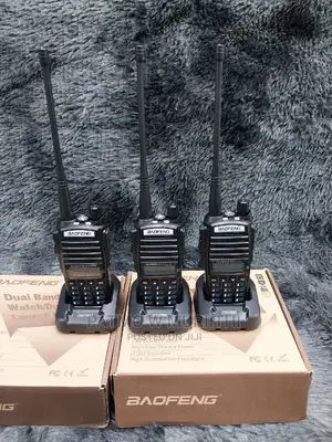 Walkie Talkie-Baofeng Uv-82 Per Piece