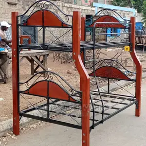 Hardwood Stands Metalic Frame