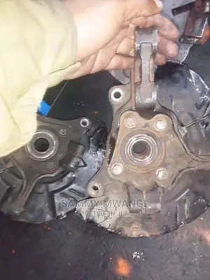Subaru Impreza Front Hub Ex