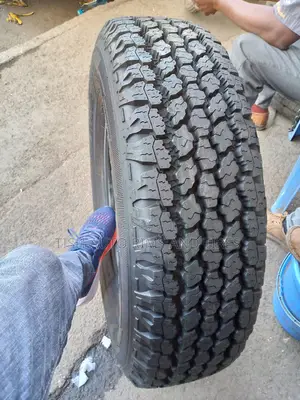 235/85r16 Goodyear