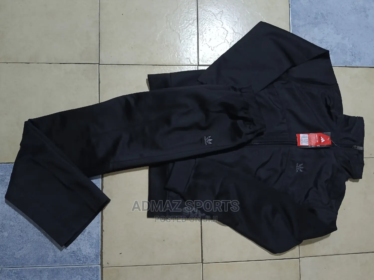 Tracksuit (Adidas)