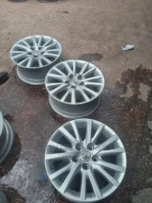 Original Rims Sizes 16 Inch 5 Holes for Mark X,Noah,Auris 