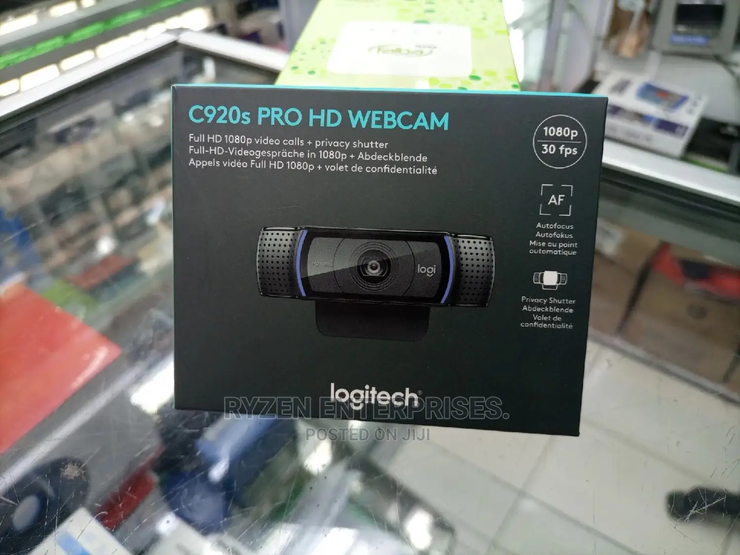 Logitech C920s Pro Webcam.