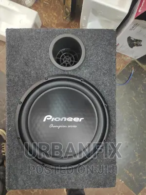 Brand New Pioneer 1500 Watts Bass Subwoofer Woth Cabinet