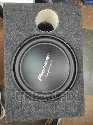 Brand New Pioneer 1500 Watts Bass Subwoofer Woth Cabinet