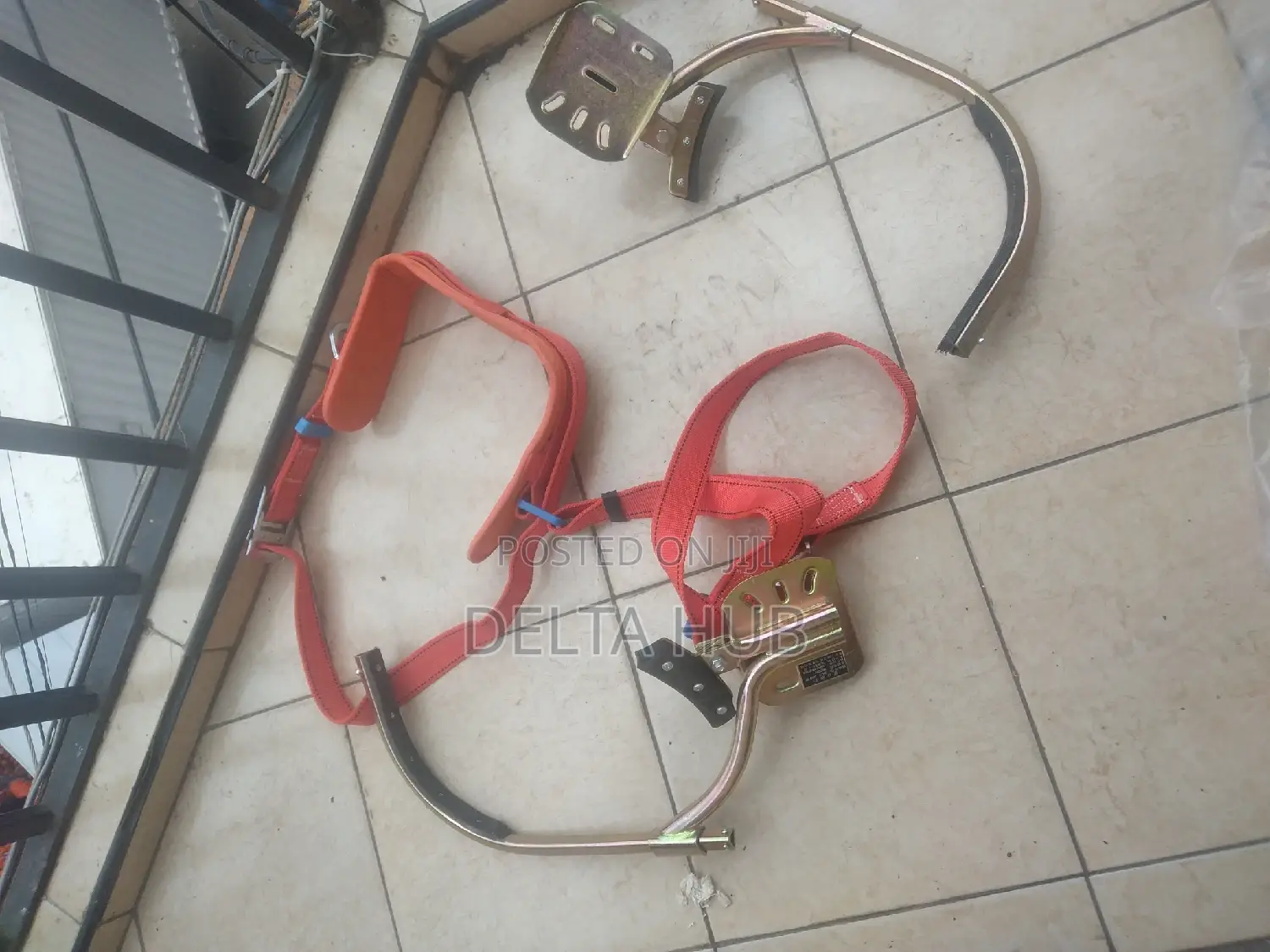 Pole Climbers Plus Harness