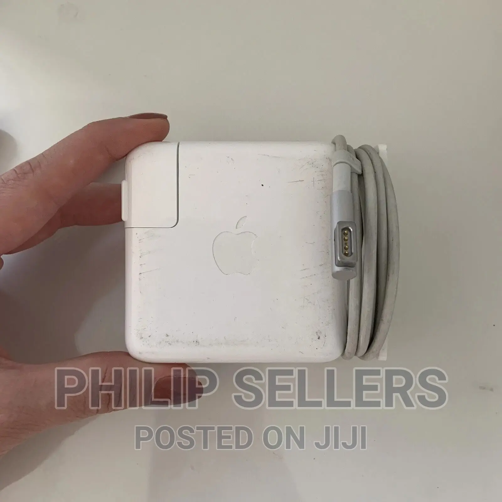 Apple 60W Magsafe Power Adapter for Macbook Macbook Pro 10