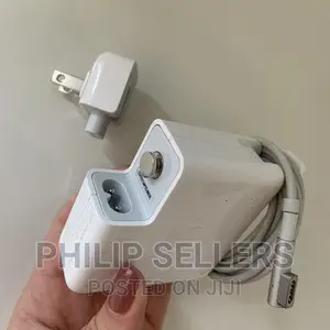 Apple 60W Magsafe Power Adapter for Macbook Macbook Pro 10