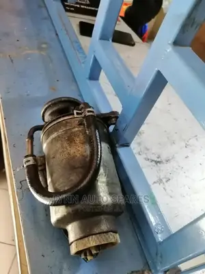 Toyota Shark Handpump