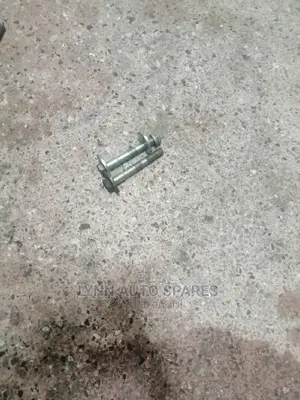 Vigo 2wd and 4wd Kemba Bolts