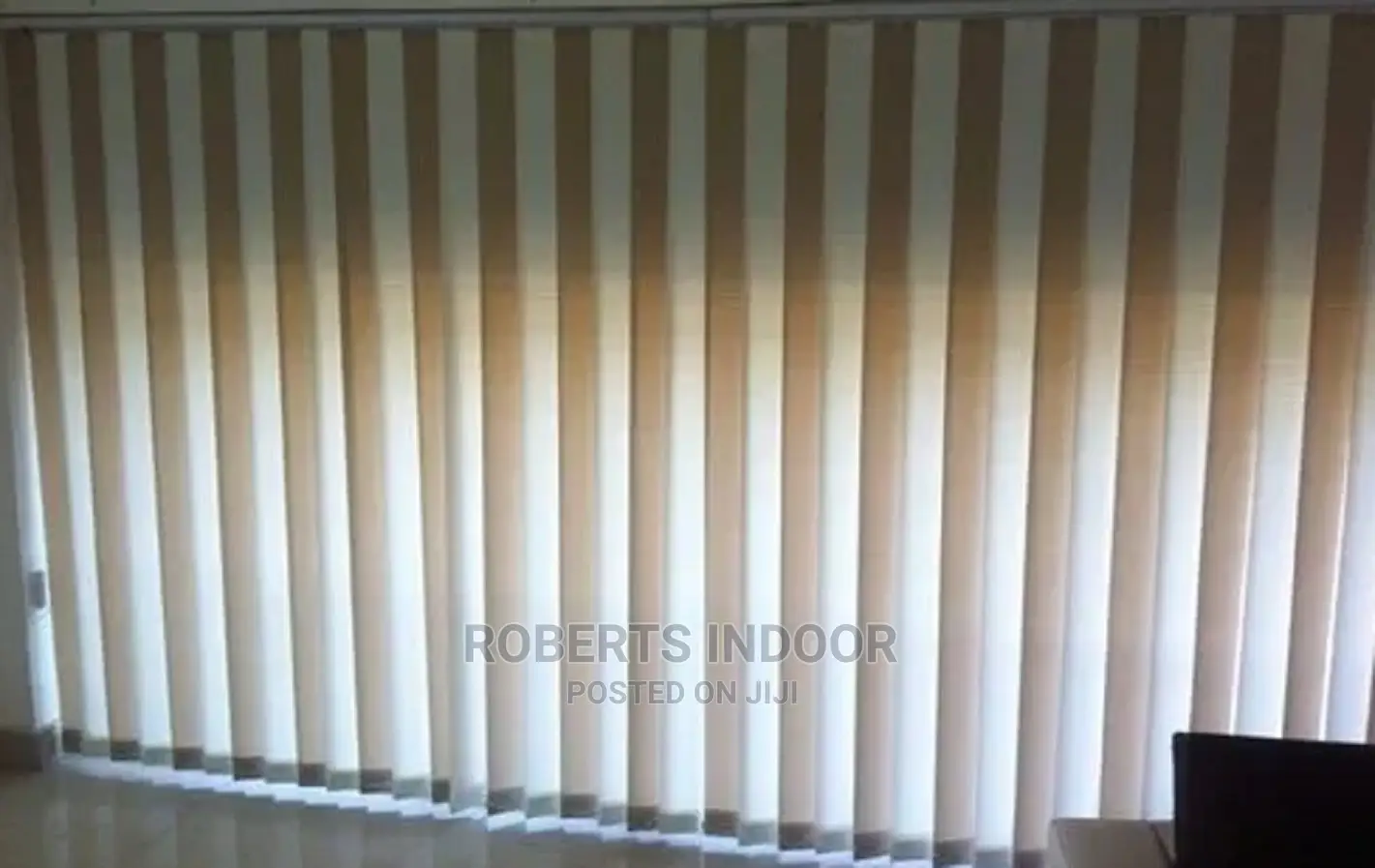 Keep Your Office Private With Vertical Office Blinds