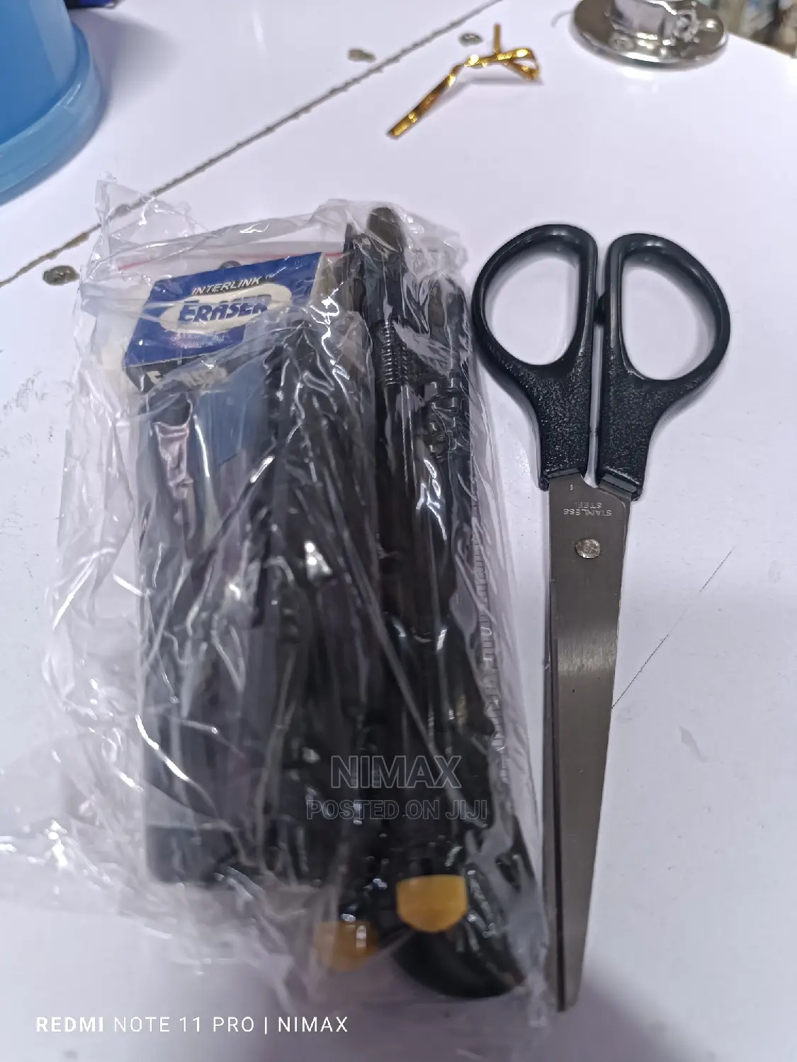 PEN HOLDER With Accessories