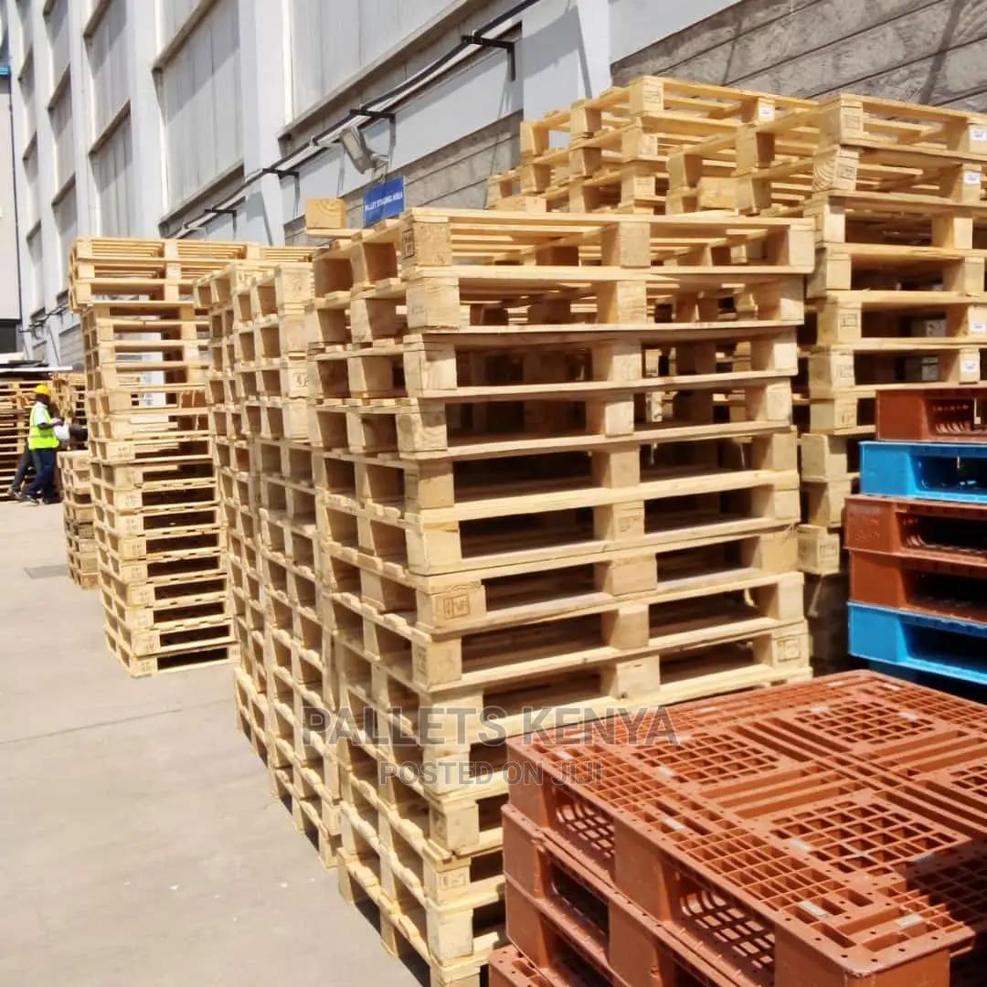 Wood Plastic Pallets _ New and Clean
