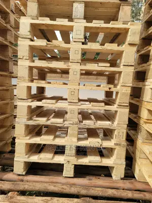 120 by 100cm Wood Pallets- Gc