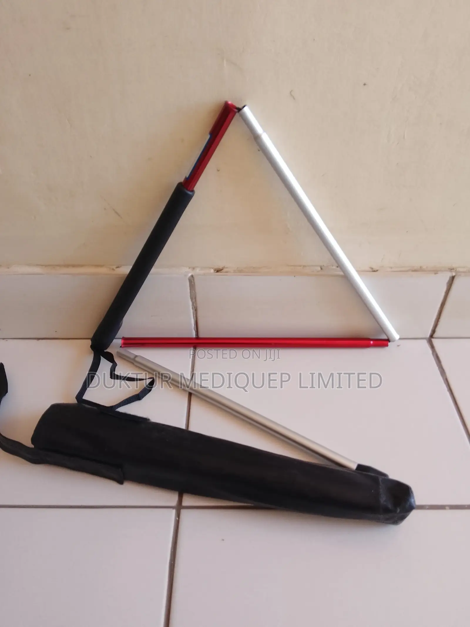 Foldable Blind Walking Stick With Pouch