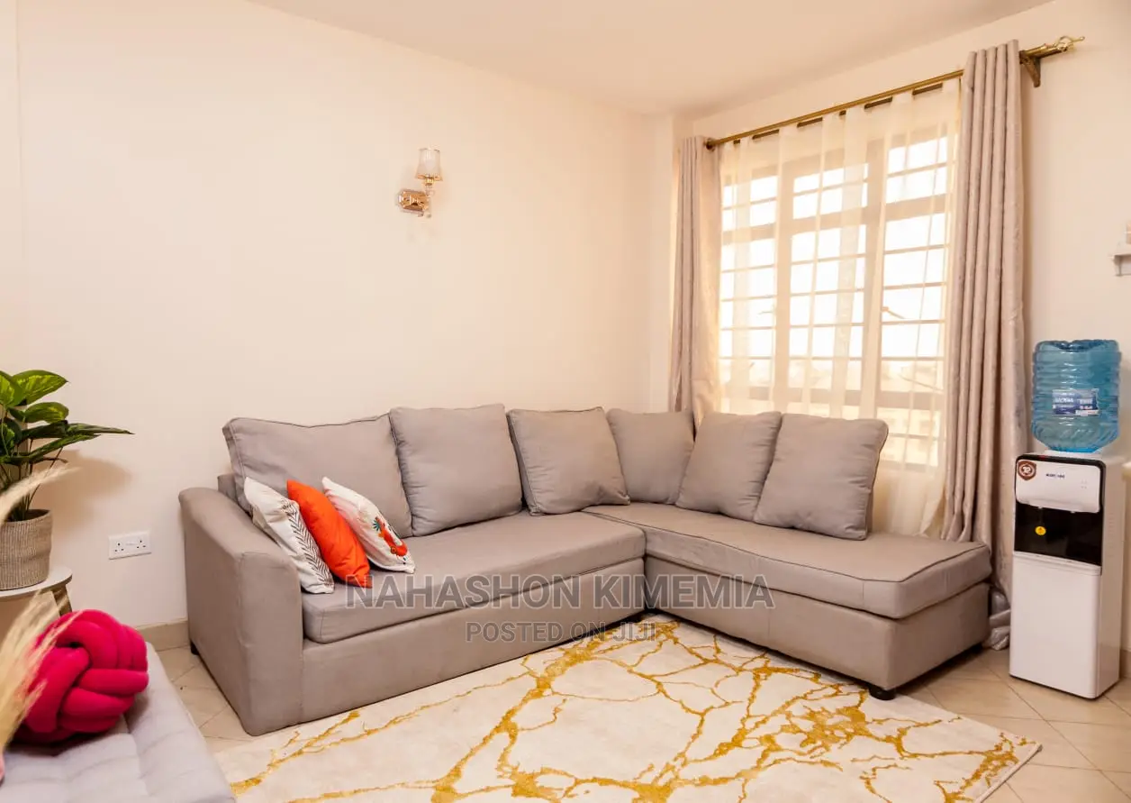Classy One Bedroom Airbnb Roysambu Thika Road