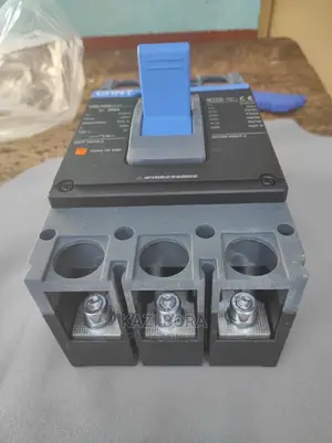 400a 3pole McCb Chint