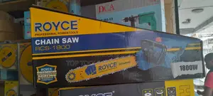 Royce Electric Chain Saw 1800w