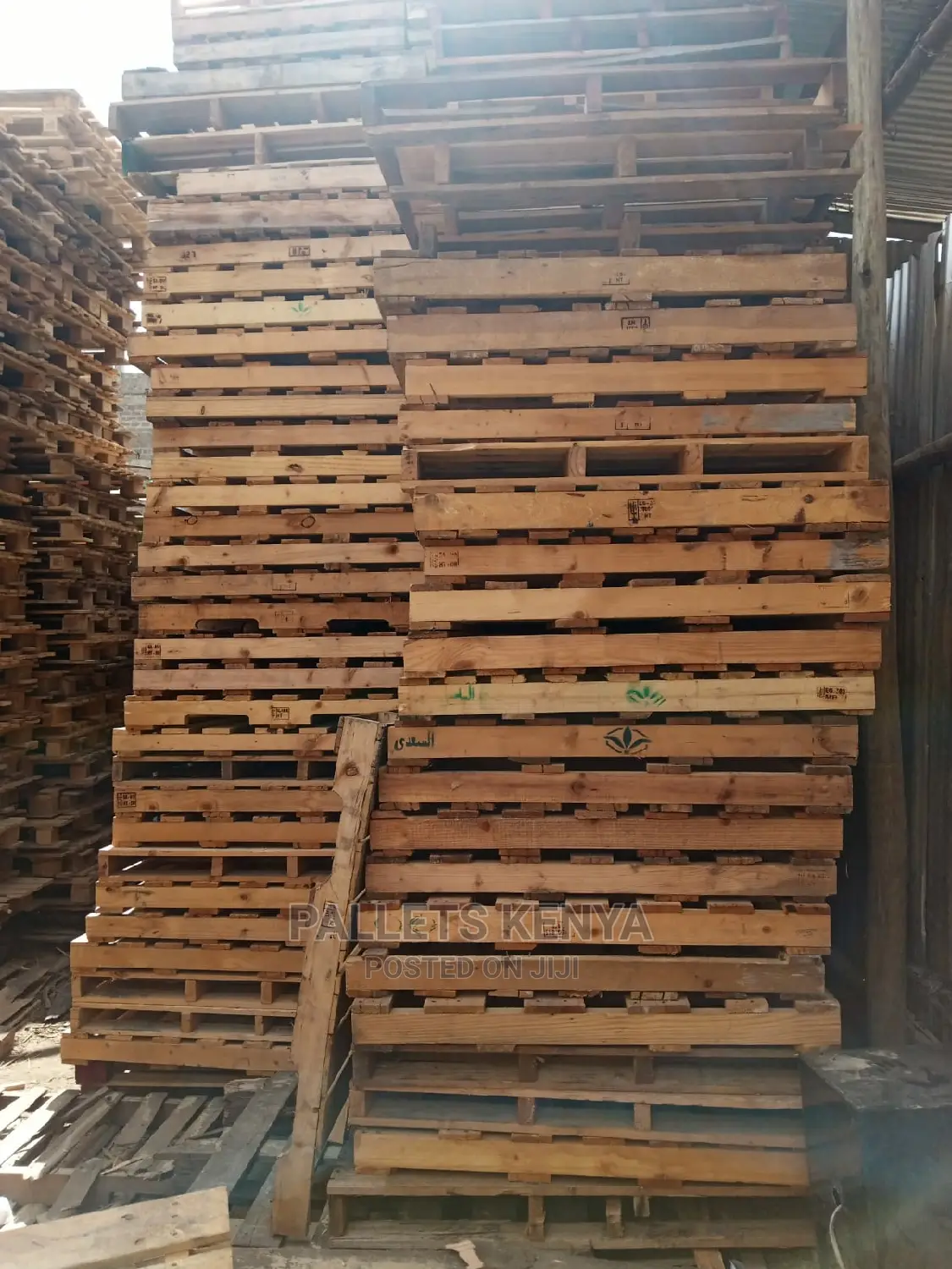 Frame Wood Pallets- GF5
