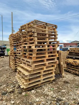 47 by 39 Inches Wood Pallets