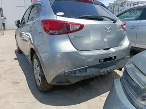 Mazda Demio 2016 Gray