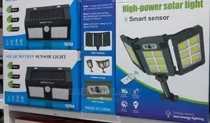 High-Power Solar Light With Smart Sensor