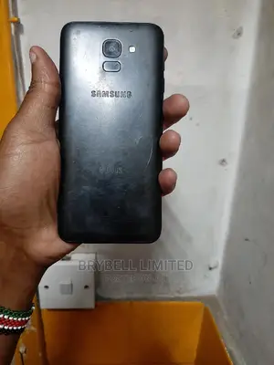 Samsung Galaxy J6 32 GB Black