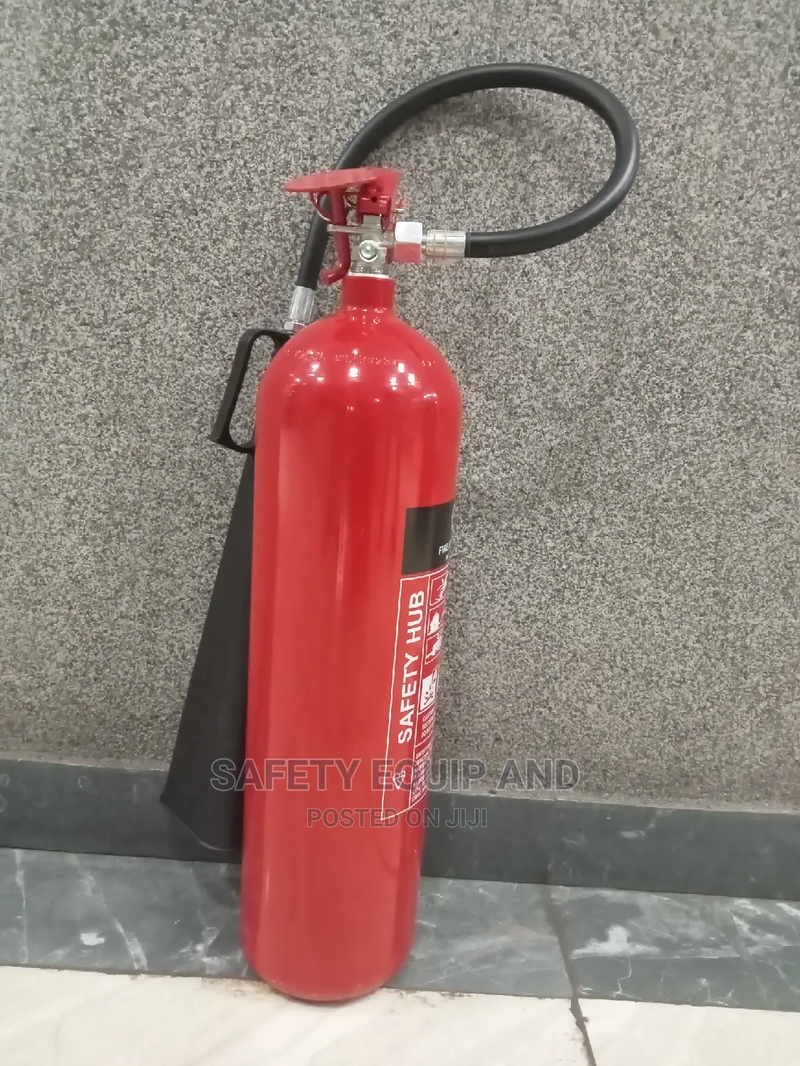 Carbon Dioxide Fire Extinguisher (Co2)