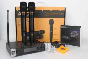 AKG Rechargeable Microphone Set