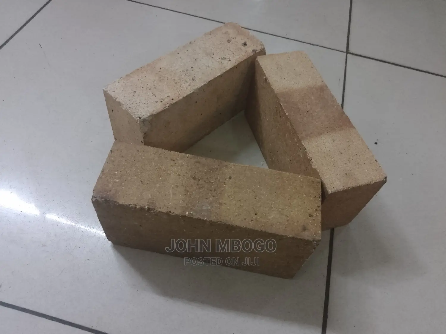 Fire Bricks/Refractory Bricks / Oven Bricks .