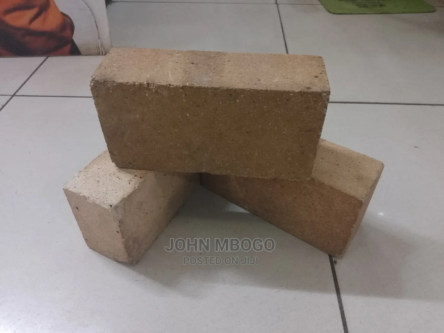 Fire Bricks/Refractory Bricks / Oven Bricks .