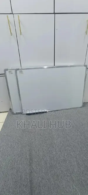 -Whiteboard- 90 by 60cm